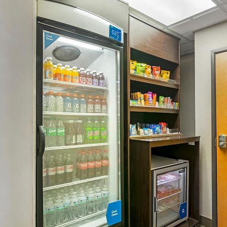 Comfort Suites Brunswick Ngoại thất bức ảnh