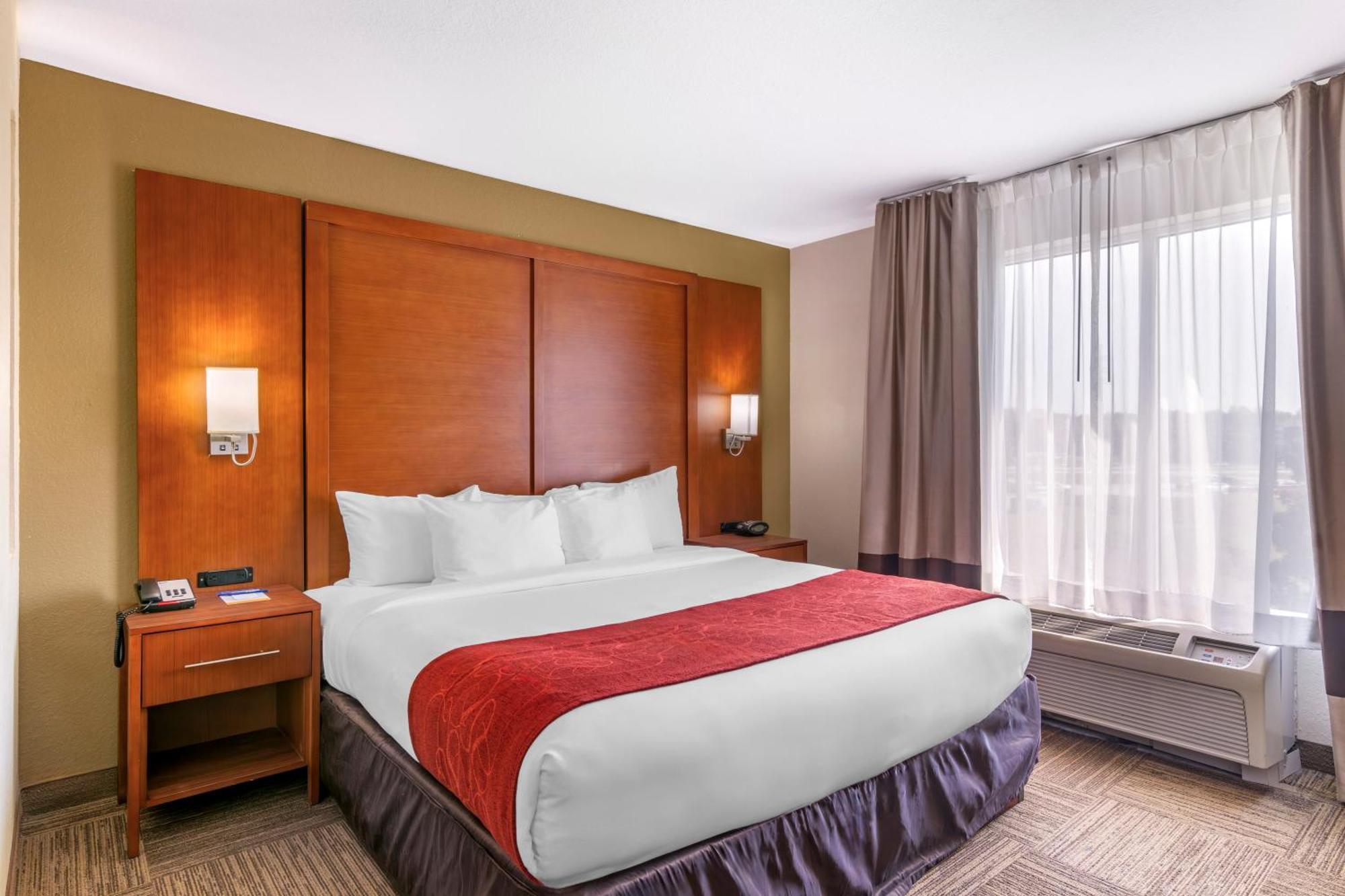 Comfort Suites Brunswick Ngoại thất bức ảnh
